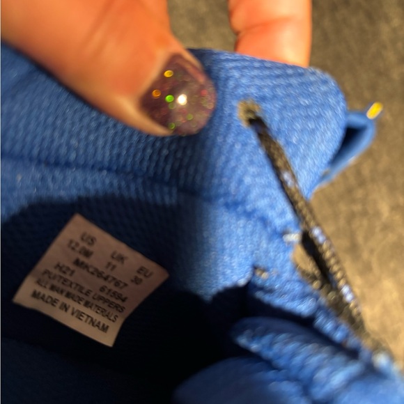 Boys Size 12 Merrell Boots - Picture 9 of 10